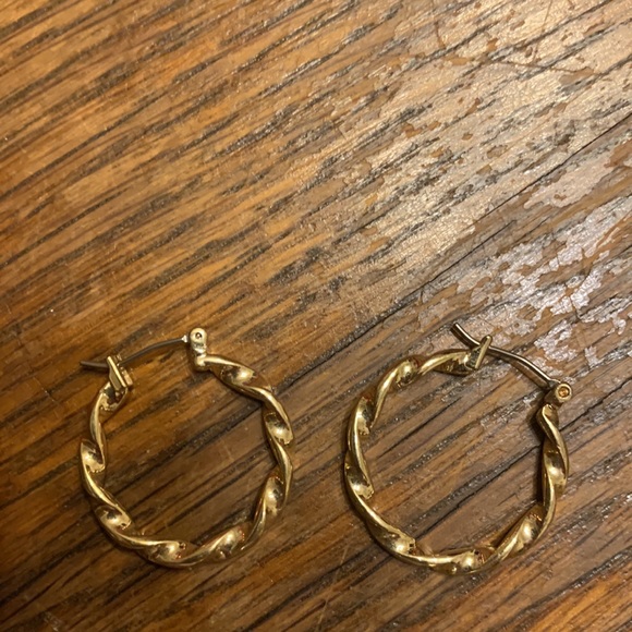 Cross Earring Collection - Picture 5 of 10